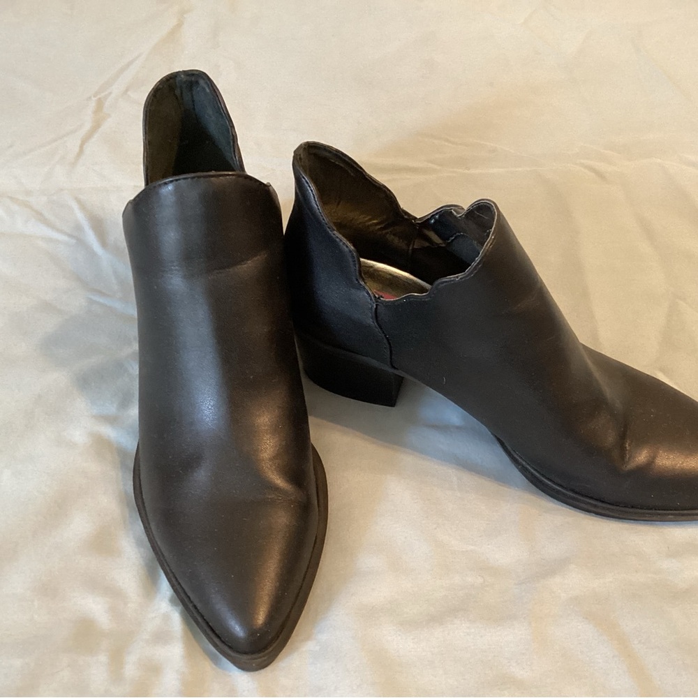 Betsy Johnson Booties